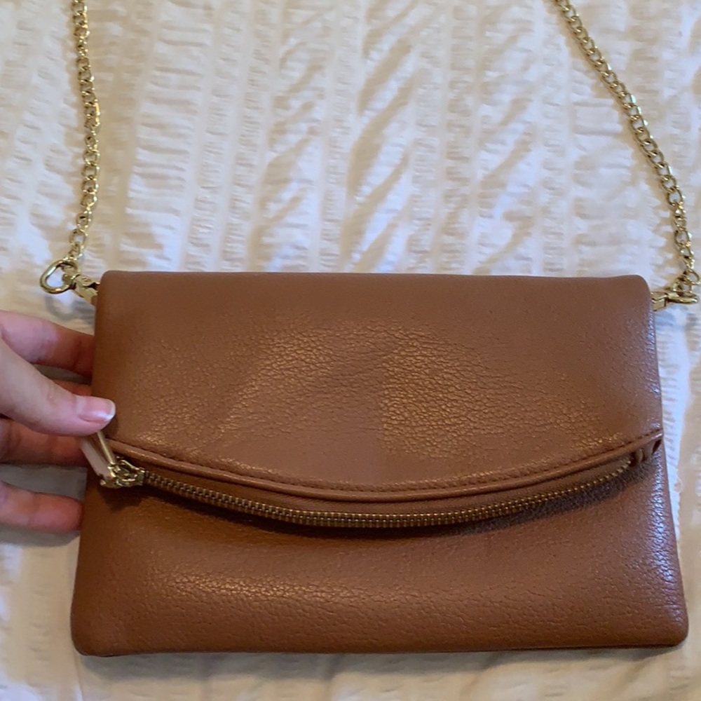 Tan shoulder bag!